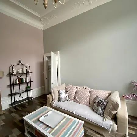 Grand De Style Haussmannien